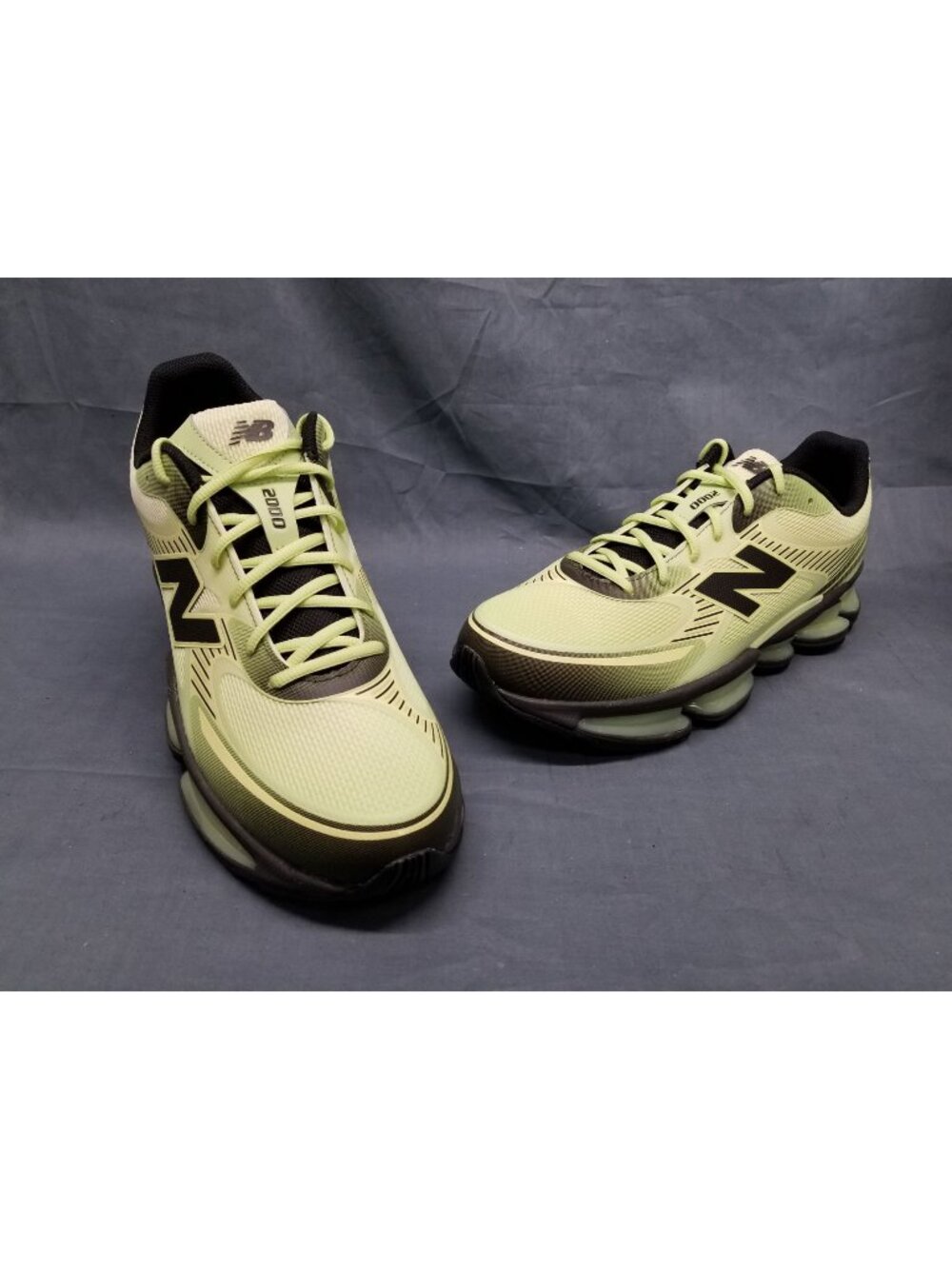 New Balance Abzorb 2000 Limelight Lime Sneakers Men's Size 9.5 NEW NO BOX!